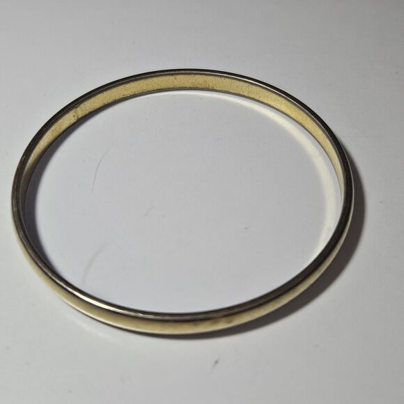 Vintage Monet Gold Tone Costume Bangle Bracelet 7.75 Inches - Picture 7 of 10